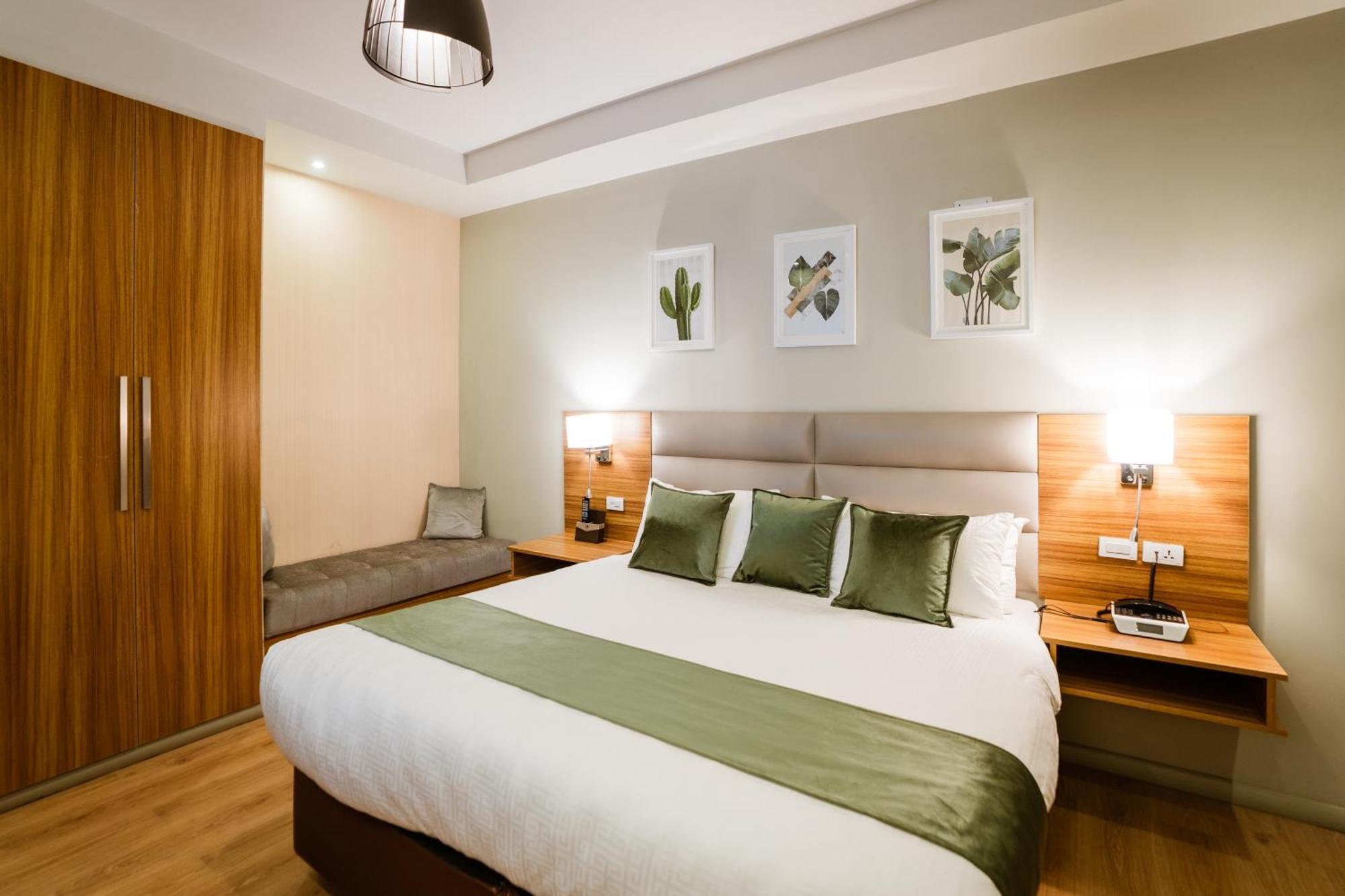 Monarch Hotel Аддис-Абеба Экстерьер фото