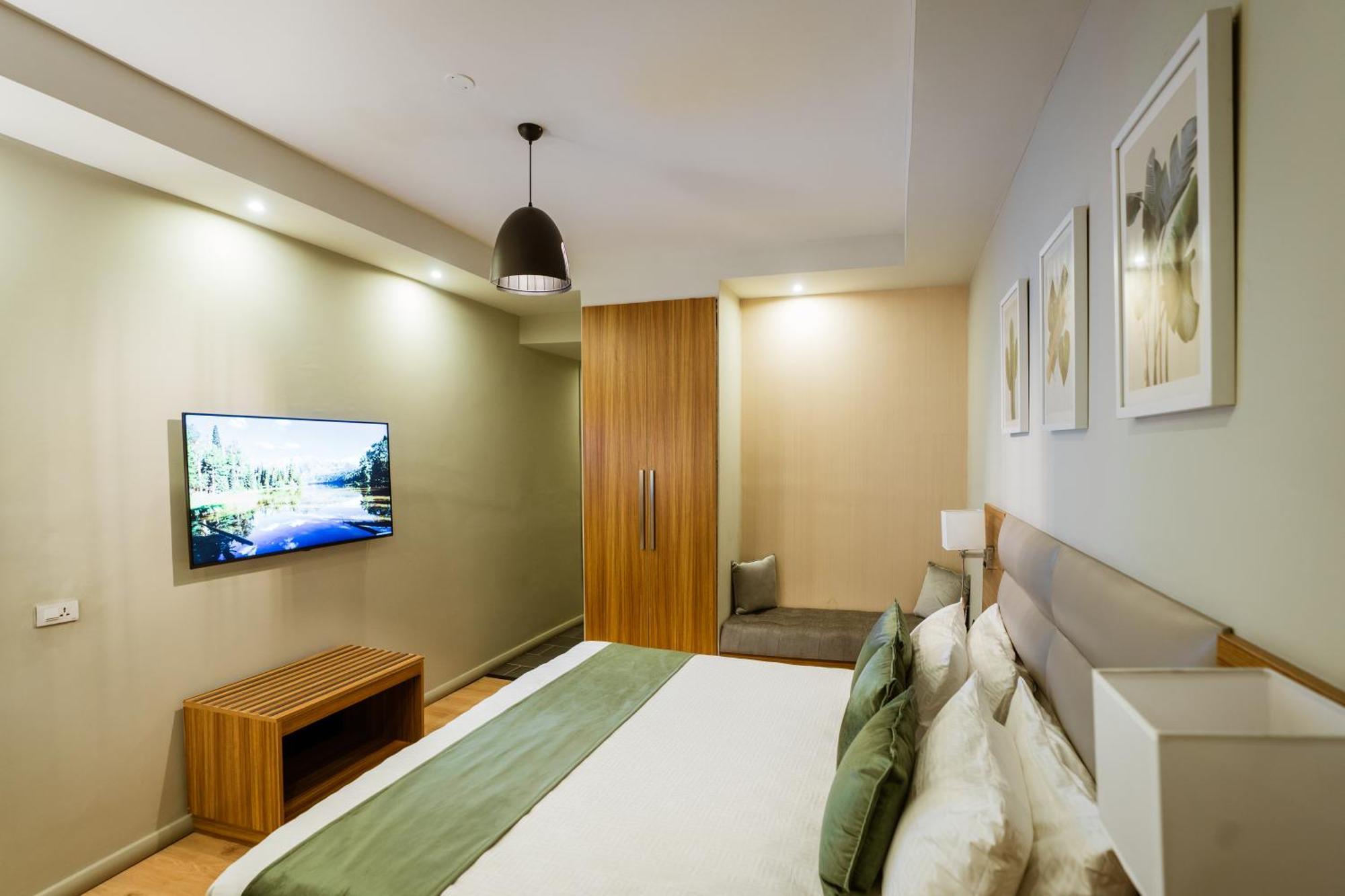 Monarch Hotel Аддис-Абеба Экстерьер фото