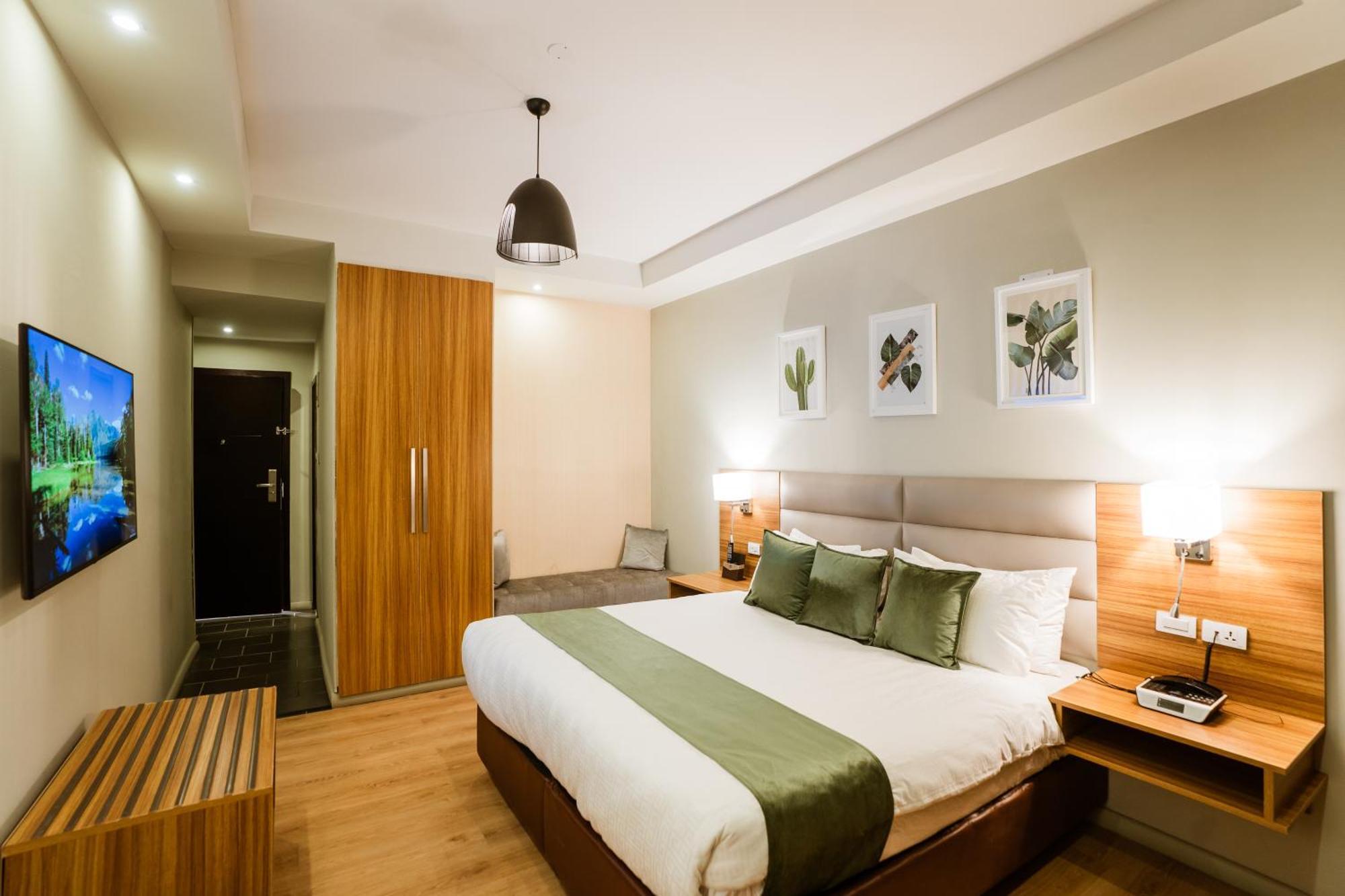 Monarch Hotel Аддис-Абеба Экстерьер фото